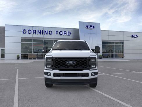 New 2025 Ford F250 XLT w/ Black Appearance Package image 6