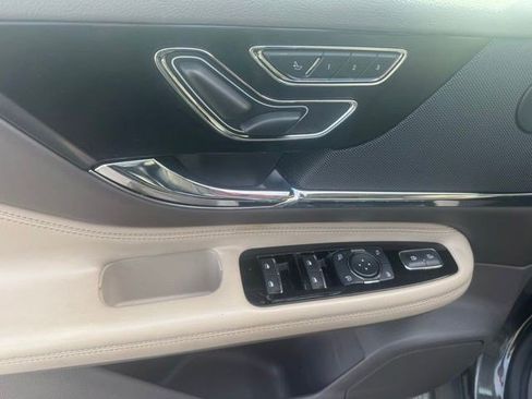 Used 2020 Lincoln Corsair Reserve FWD image 13