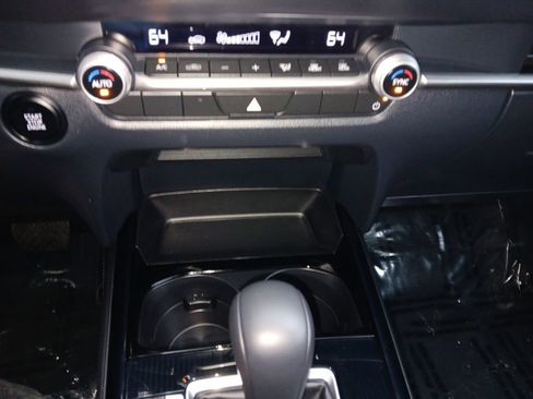 Certified 2025 MAZDA CX-30 AWD 2.5 S w/ Select Sport Pkg image 24