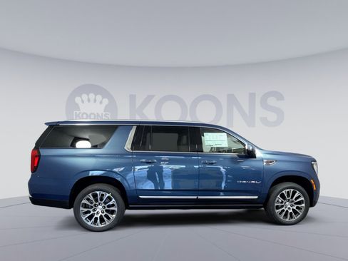 New 2026 GMC Yukon XL Denali w/ Sun & Power Step Package AWD/4WD image 8