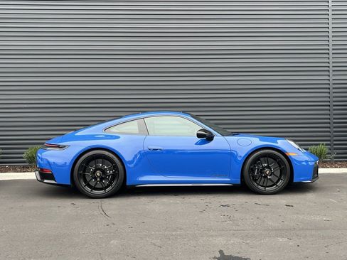 Certified 2025 Porsche 911 Carrera 4 GTS image 7