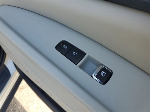 New 2026 Kia Carnival EX image 11