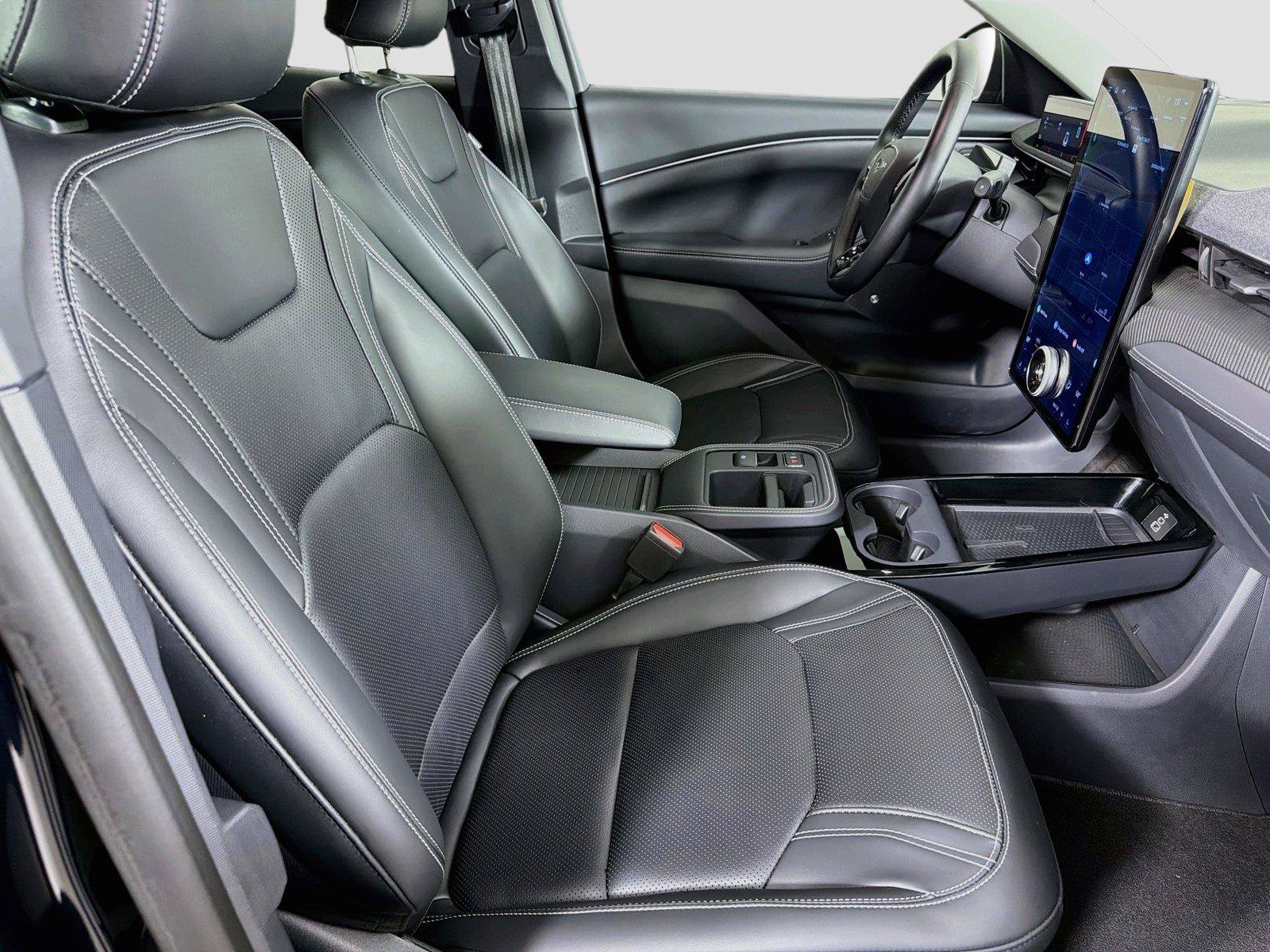 Used 2025 Ford Mustang Mach-E Premium RWD image 25