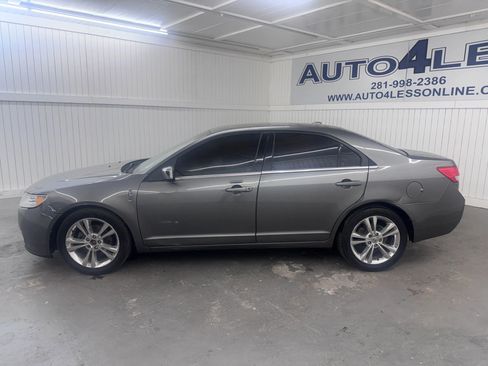 Used 2010 Lincoln MKZ FWD image 8