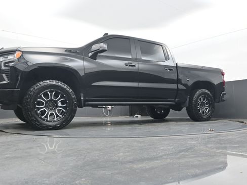 Used 2023 Chevrolet Silverado 1500 RST w/ Z71 Off-Road Package image 17