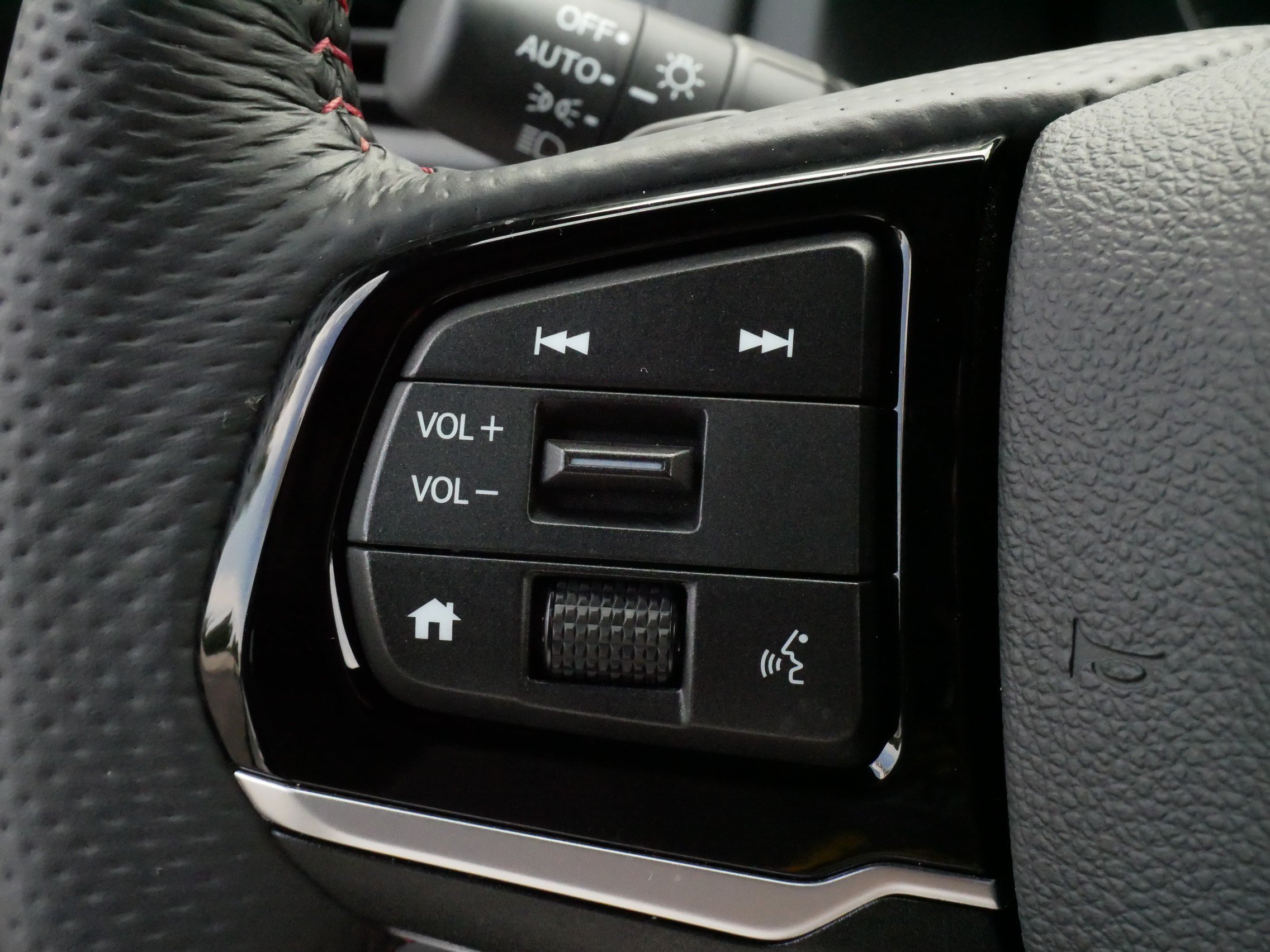 Certified 2026 Honda Ridgeline Black Edition image 26