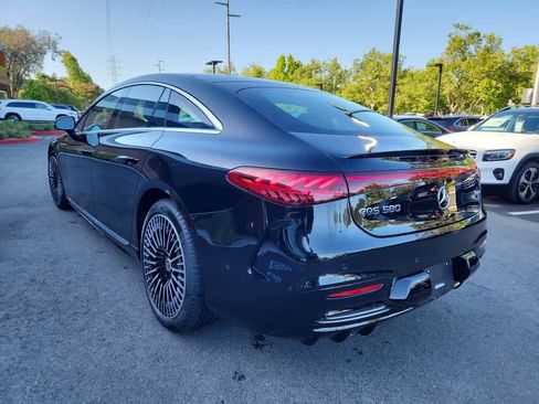 Certified 2023 Mercedes-Benz EQS 580 4MATIC Sedan image 4