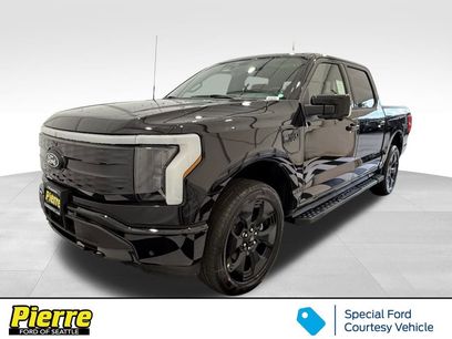 New 2025 Ford F150 Lightning Platinum w/ Dark Elements Package
