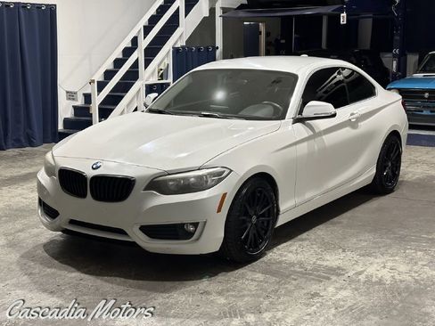 Used 2014 BMW 228i Coupe RWD image 3