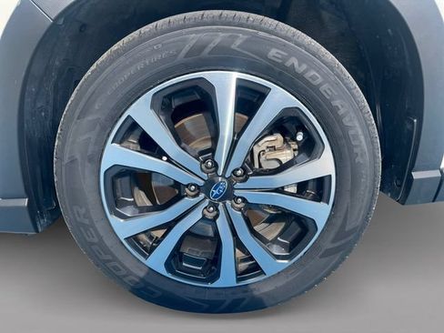 Used 2024 Subaru Forester Limited AWD/4WD image 10