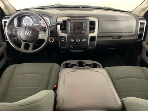 Used 2014 RAM 2500 SLT AWD/4WD image 2