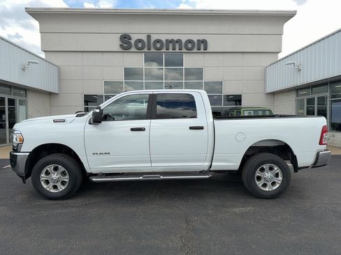 Used 2024 RAM 2500 Big Horn image 1