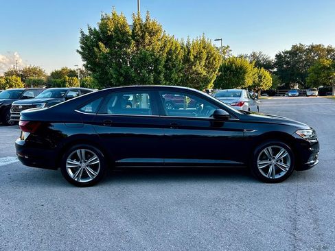 Used 2021 Volkswagen Jetta R-Line image 7