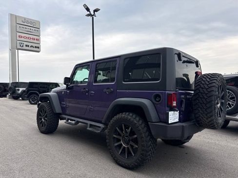 Used 2018 Jeep Wrangler Unlimited Sport S AWD/4WD image 4
