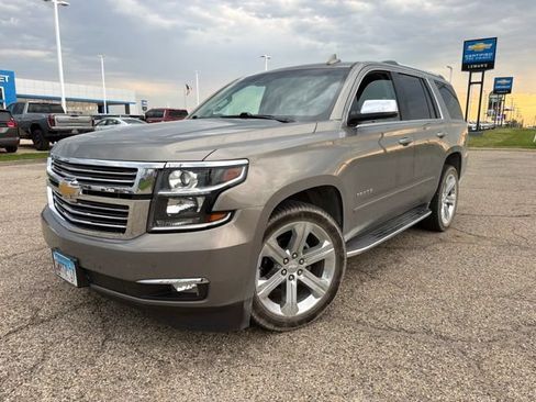 Used 2018 Chevrolet Tahoe Premier AWD/4WD image 5