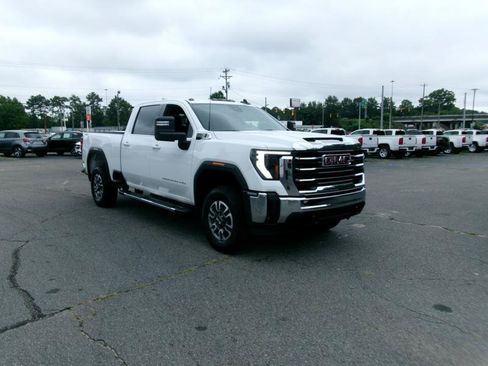 Used 2026 GMC Sierra 2500 SLE w/ SLE Value Package; AWD/4WD image 4