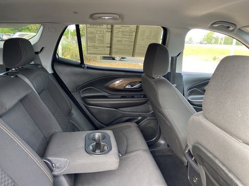 Used 2021 GMC Terrain SLE w/ Driver Convenience Package FWD image 21