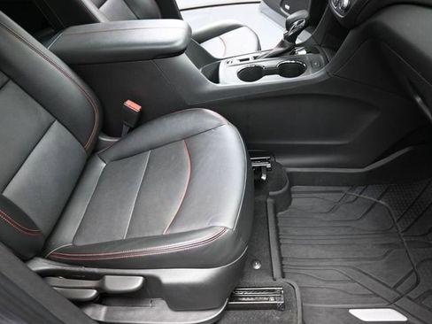 Used 2023 Chevrolet Equinox RS w/ RS Leather Package image 26