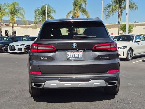 Used 2019 BMW X5 xDrive40i w/ Parking Assistance Package AWD/4WD image 9