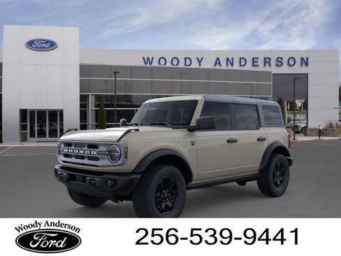 New 2025 Ford Bronco Big Bend w/ Black Diamond Package AWD/4WD image 1