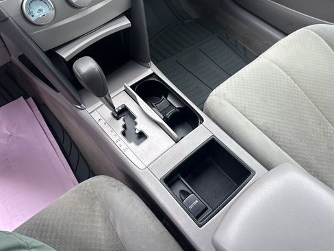 Used 2009 Toyota Camry LE FWD image 43