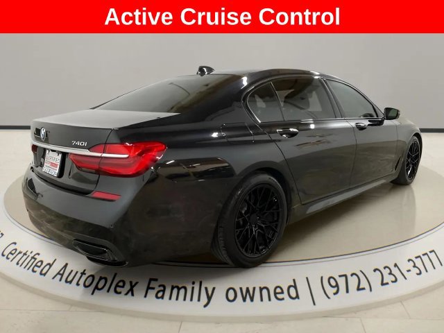 Used 2017 BMW 740i RWD image 5