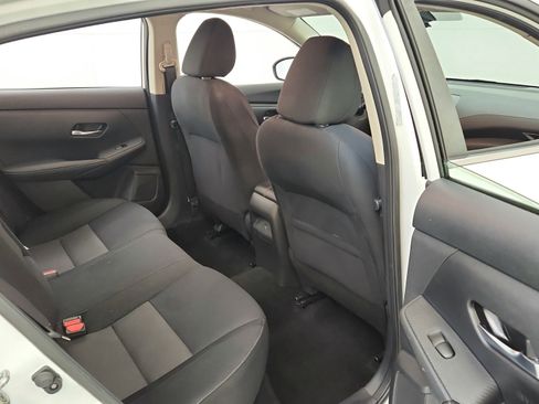 Used 2022 Nissan Sentra SV FWD image 27