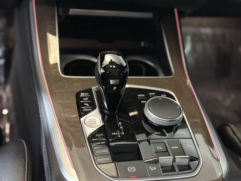 Used 2019 BMW X5 xDrive40i w/ Off-Road Package image 17