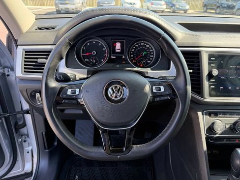 Used 2018 Volkswagen Atlas SE FWD image 16