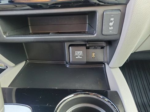 Used 2018 Honda Ridgeline RTL-E image 34