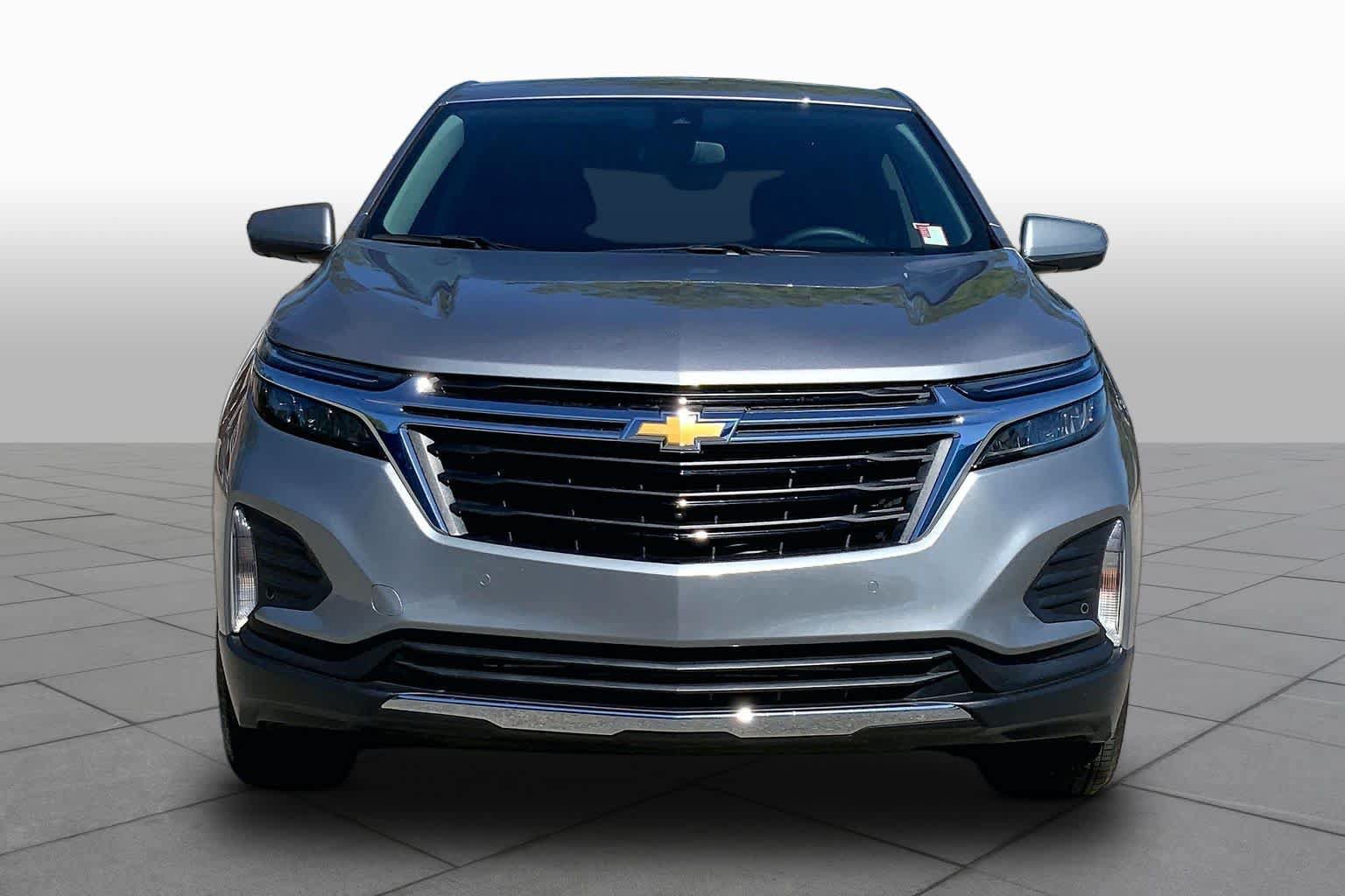Used 2023 Chevrolet Equinox LT FWD image 4