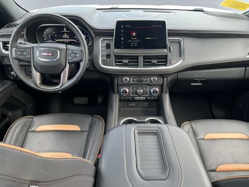 Used 2023 GMC Yukon AT4 w/ AT4 Premium Plus Package AWD/4WD image 6
