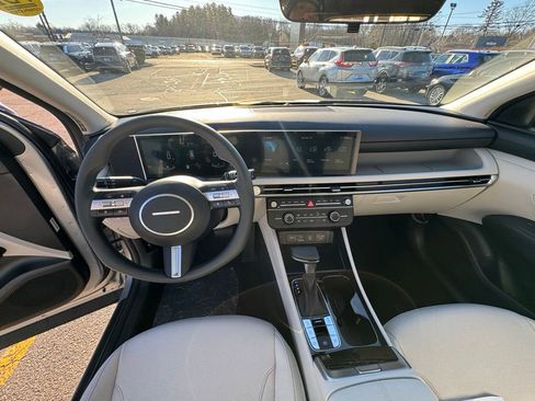 New 2026 Hyundai Tucson SE AWD/4WD image 12