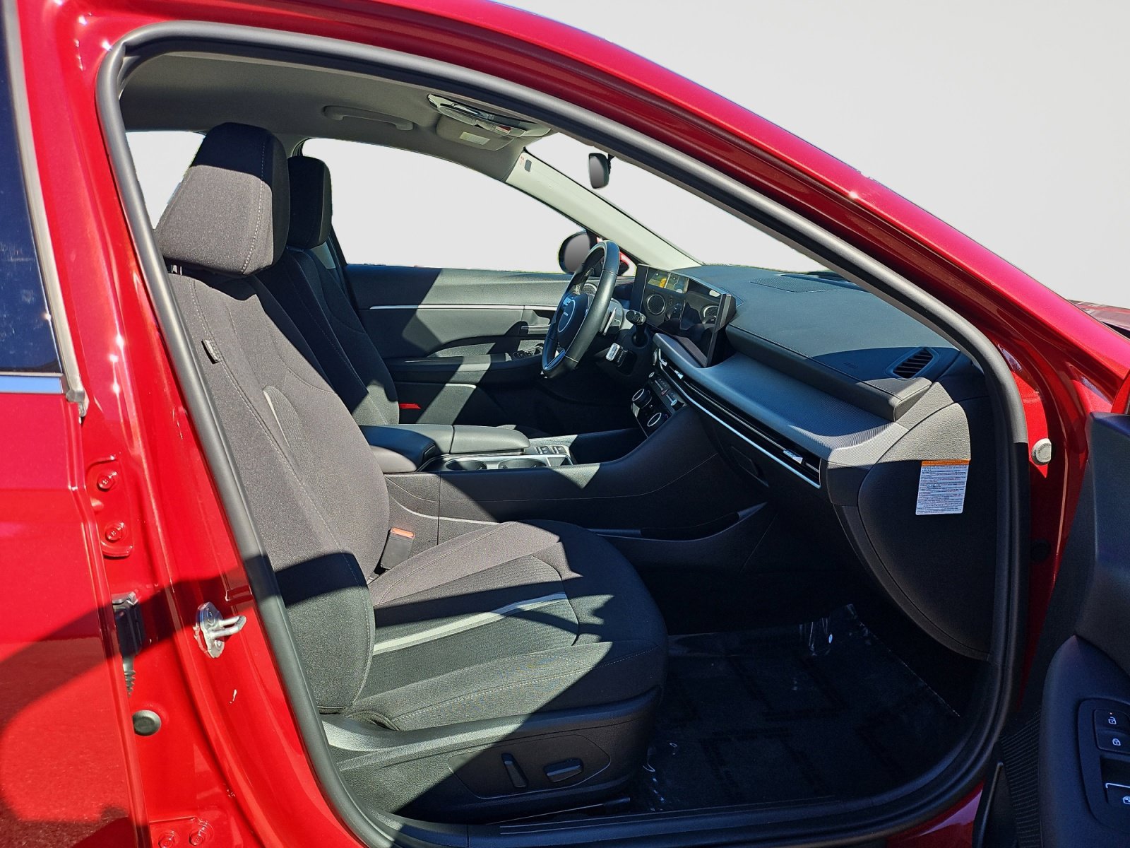 Used 2025 Hyundai Sonata SEL FWD image 17