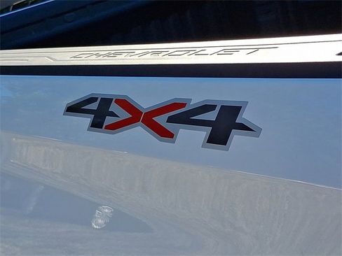 New 2025 Chevrolet Silverado 1500 W/T w/ WT Safety Package image 17