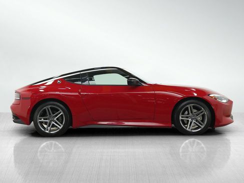 Used 2025 Nissan Z Sport w/ Floor Mat Package RWD image 6