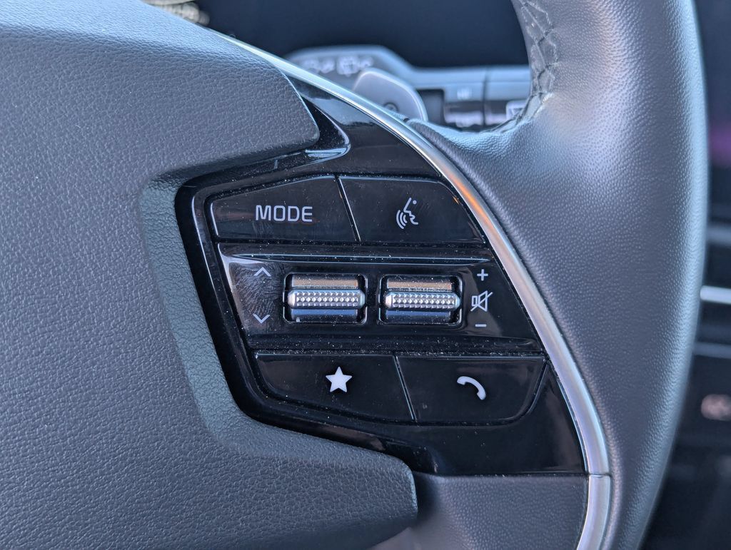 Used 2023 Kia Niro Wind FWD image 18