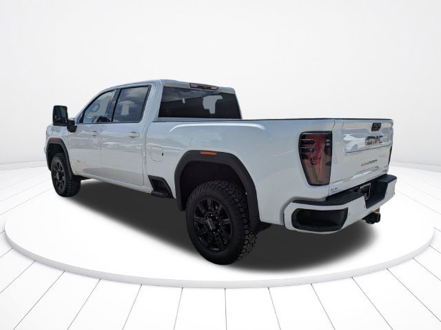 Used 2025 GMC Sierra 2500 AT4 AWD/4WD image 6