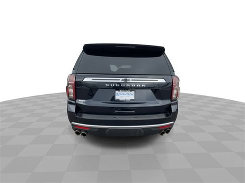 Certified 2023 Chevrolet Suburban High Country image 7