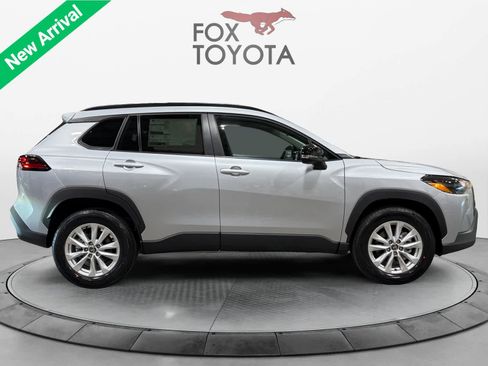 New 2026 Toyota Corolla Cross LE FWD image 6