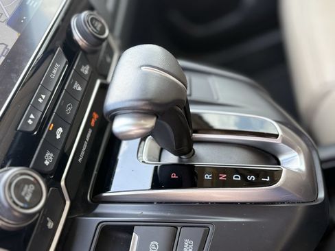 Used 2019 Honda CR-V Touring image 22