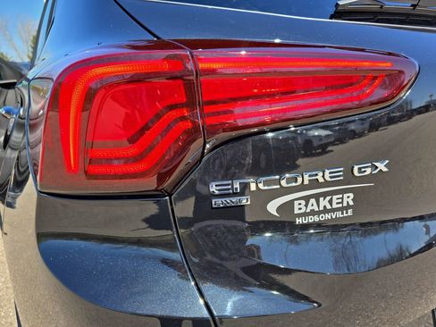 New 2026 Buick Encore GX Sport Touring w/ Comfort Package AWD/4WD image 33