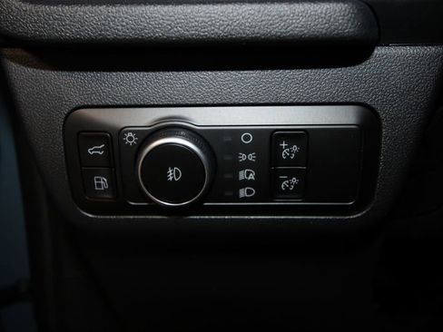 Used 2025 Ford Escape ST-Line Elite w/ Tech Pack #1 image 9