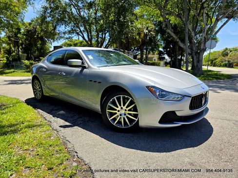 Used 2014 Maserati Ghibli S Q4 AWD/4WD image 16