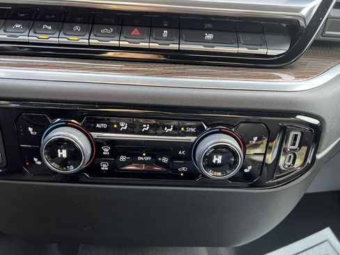 Certified 2022 Chevrolet Silverado 1500 LT w/ Safety Package image 24