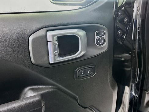 Used 2023 Jeep Wrangler Unlimited w/ 8.4" Radio Group AWD/4WD image 19
