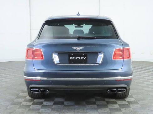 Used 2019 Bentley Bentayga V8 image 6