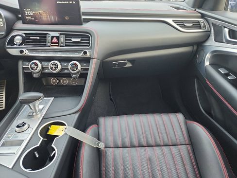 Used 2023 Genesis G70 2.0T w/ Sport Prestige Package image 11