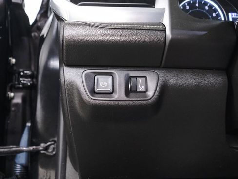 Used 2017 GMC Acadia SLE w/ Driver Alert Package I image 19