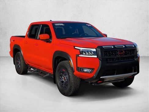 Used 2025 Nissan Frontier PRO-4X w/ Pro Premium Package image 3